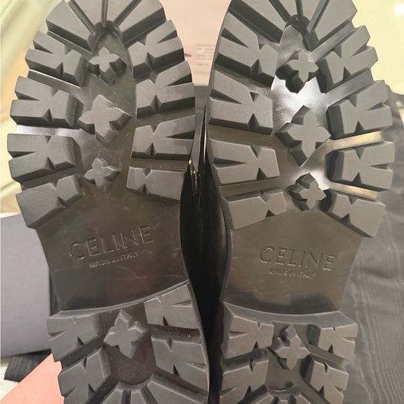 Celine - Picture 7 of 12